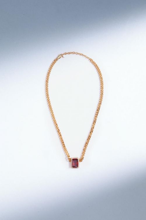 Red crystal choker