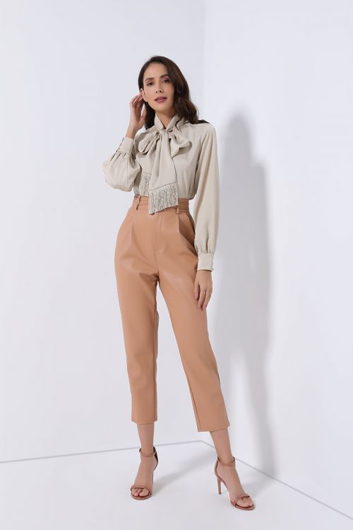 leathered cropped pants