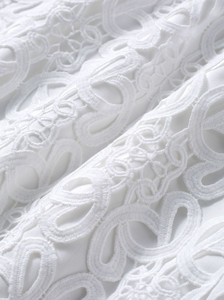 lace sleeveless dress