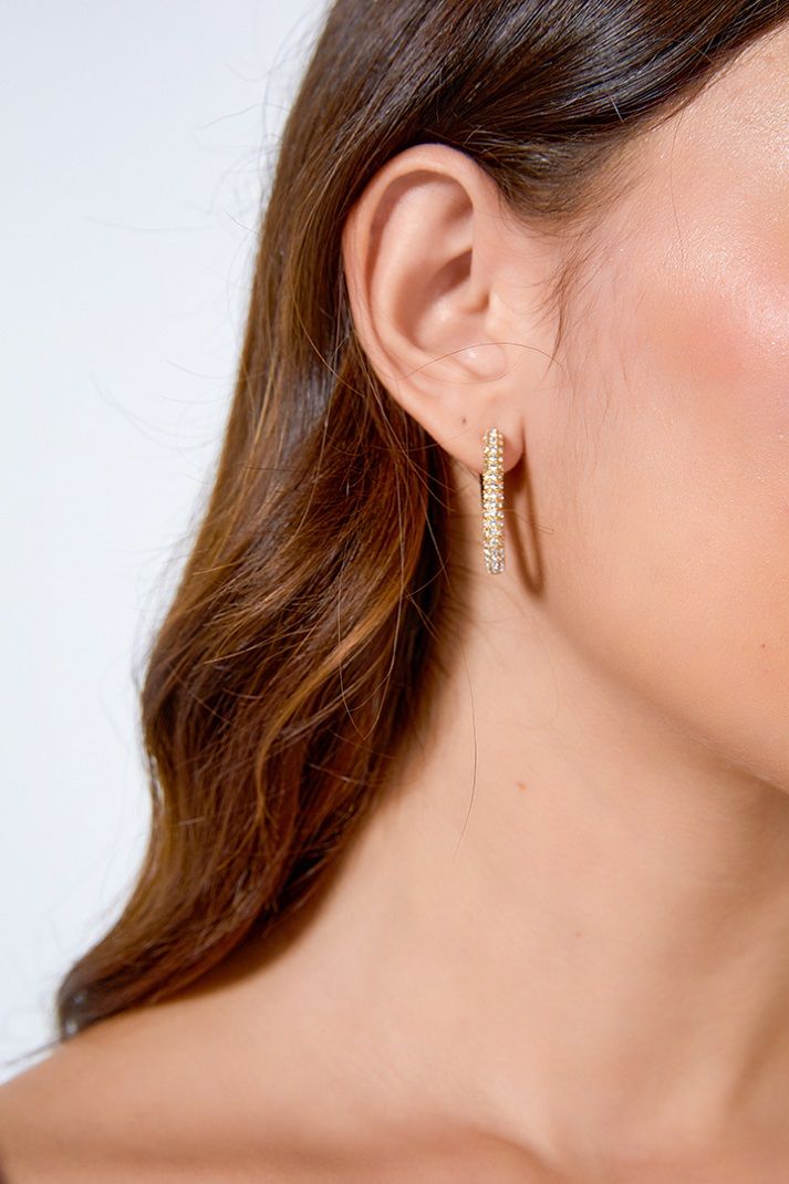 Square shape earrings