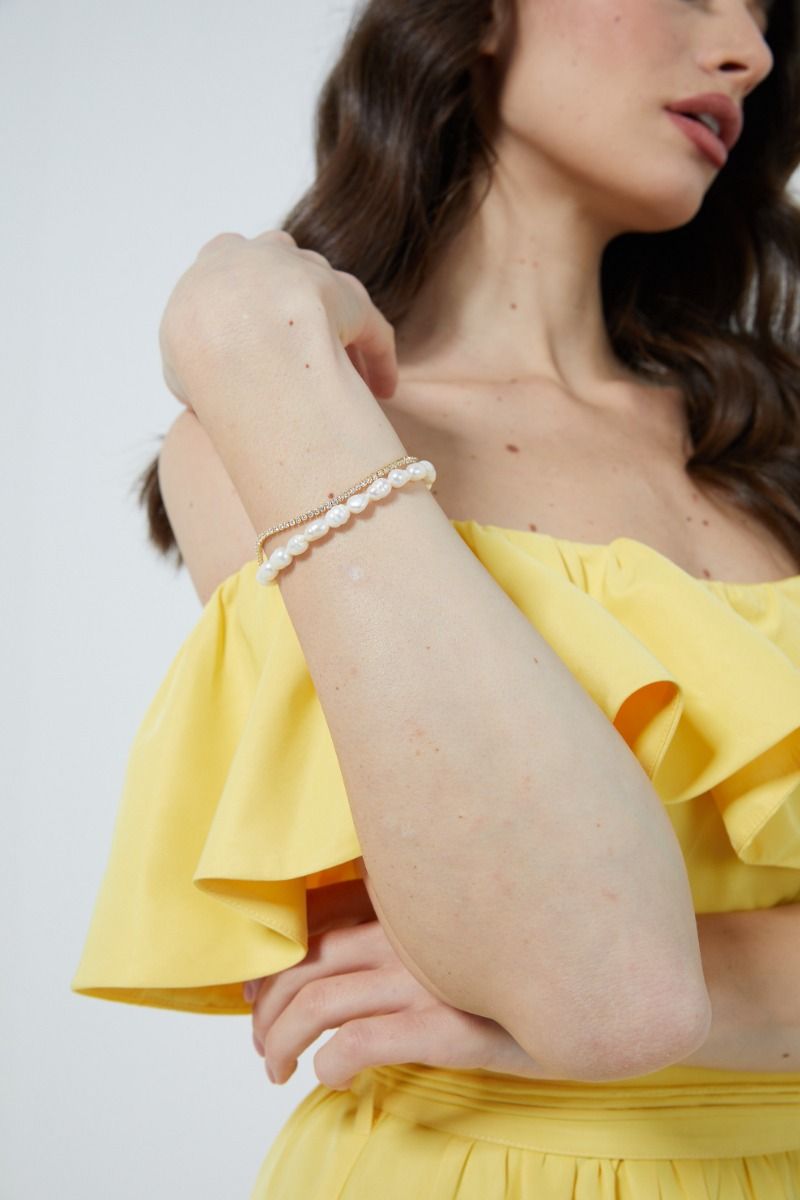 Pearl detail bracelet