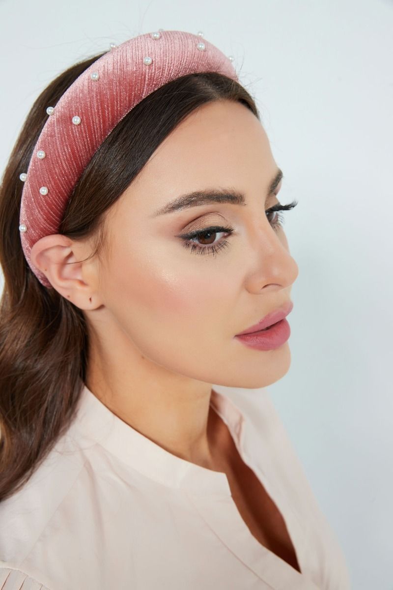 Pearl design headband
