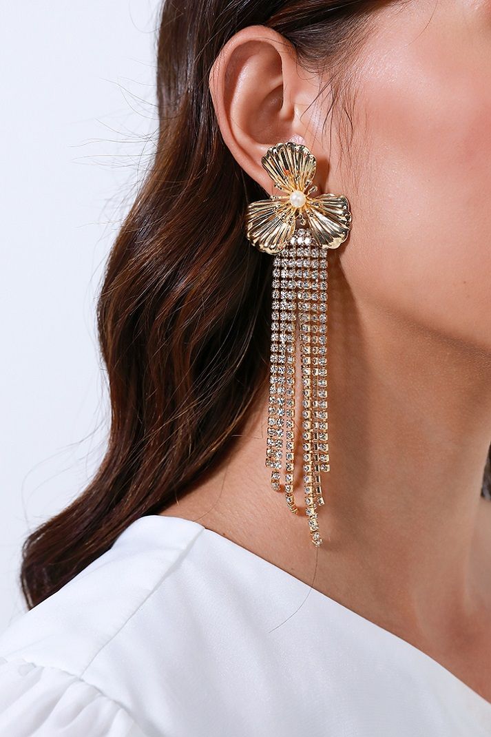 Crystal fringe earring