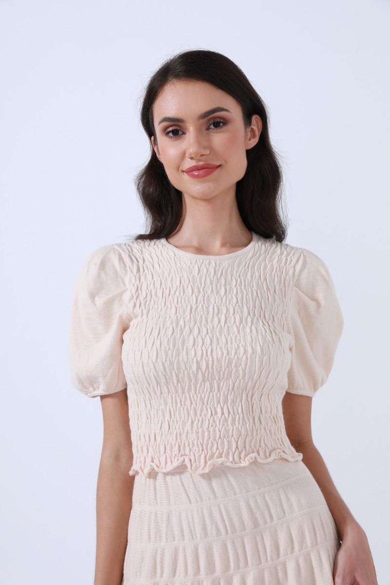 knitted cropped top
