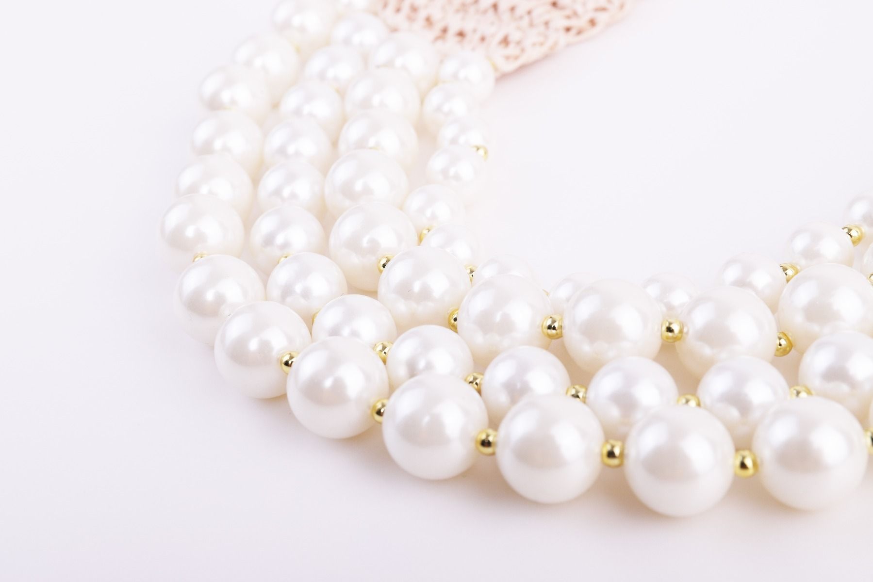 Pearls layers necklace 