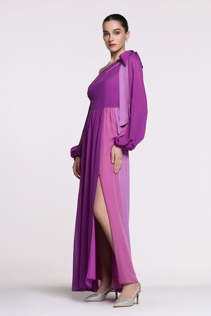فستان شيفون بألوان زاهية