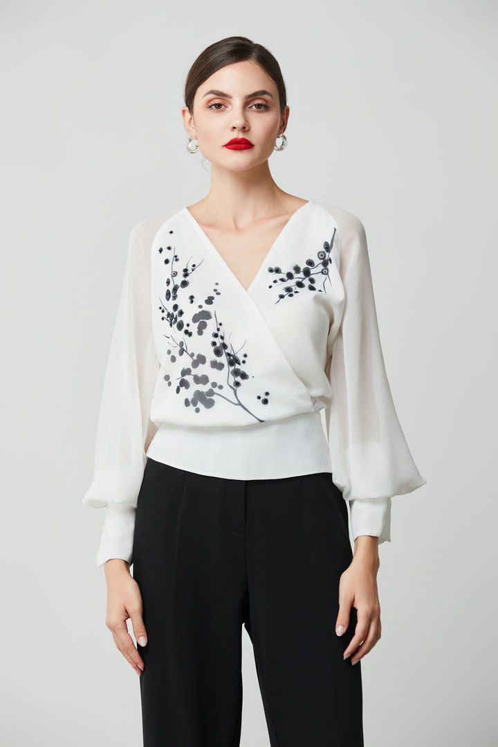 Sequin embellishment blouse