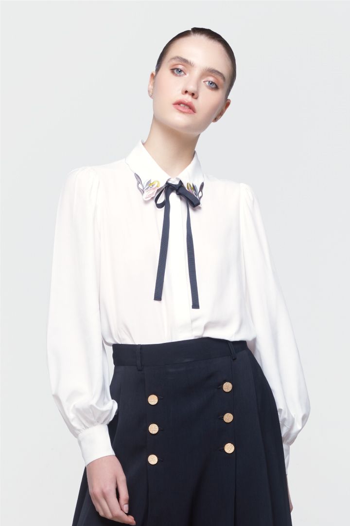 Embroidered Collar Shirt