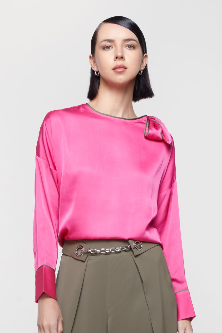 Side knot blouse