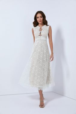 Unique pattern lace dress