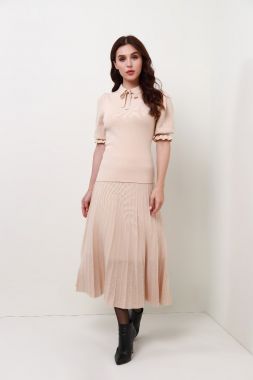 A line knitted skirt