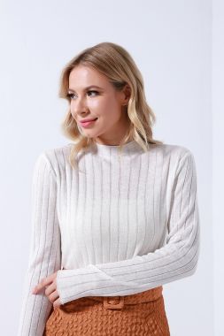 mock neck knitted pullover