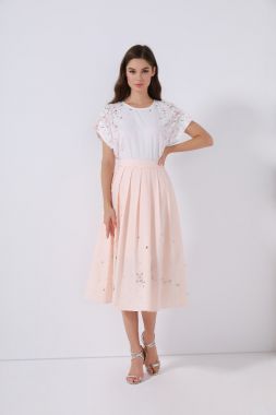 Embellished hem skirt